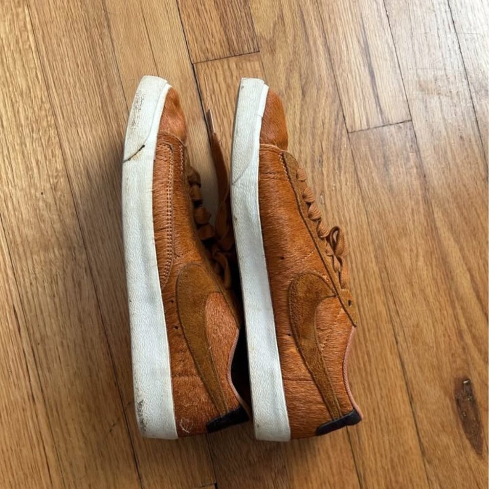 Rare Nike Calf Sneakers